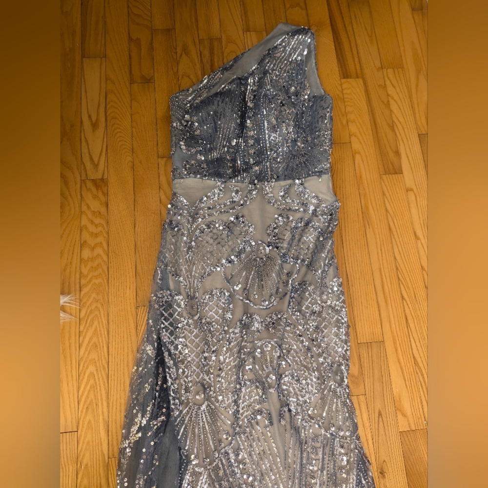 Elegant Gray One shoulder Sequin Dress
